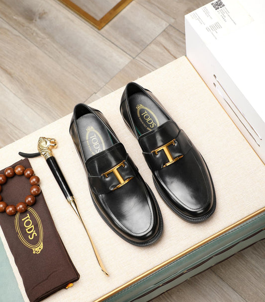 T Timeless Leather Loafers (Men's)